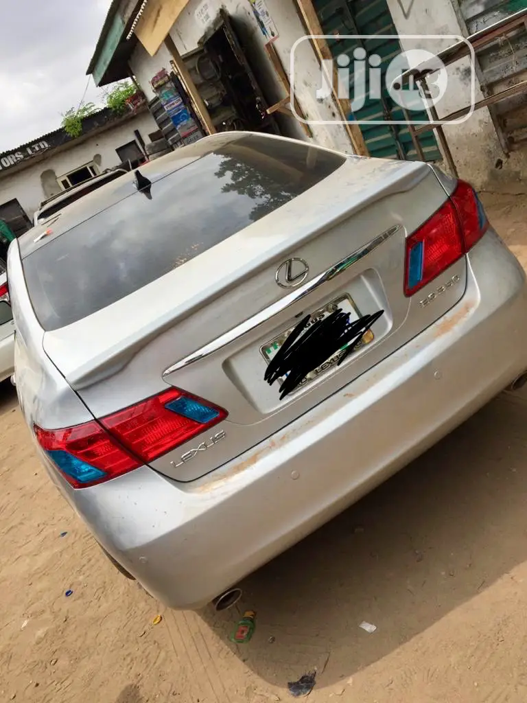Lexus ES 350 Booth Spoiler