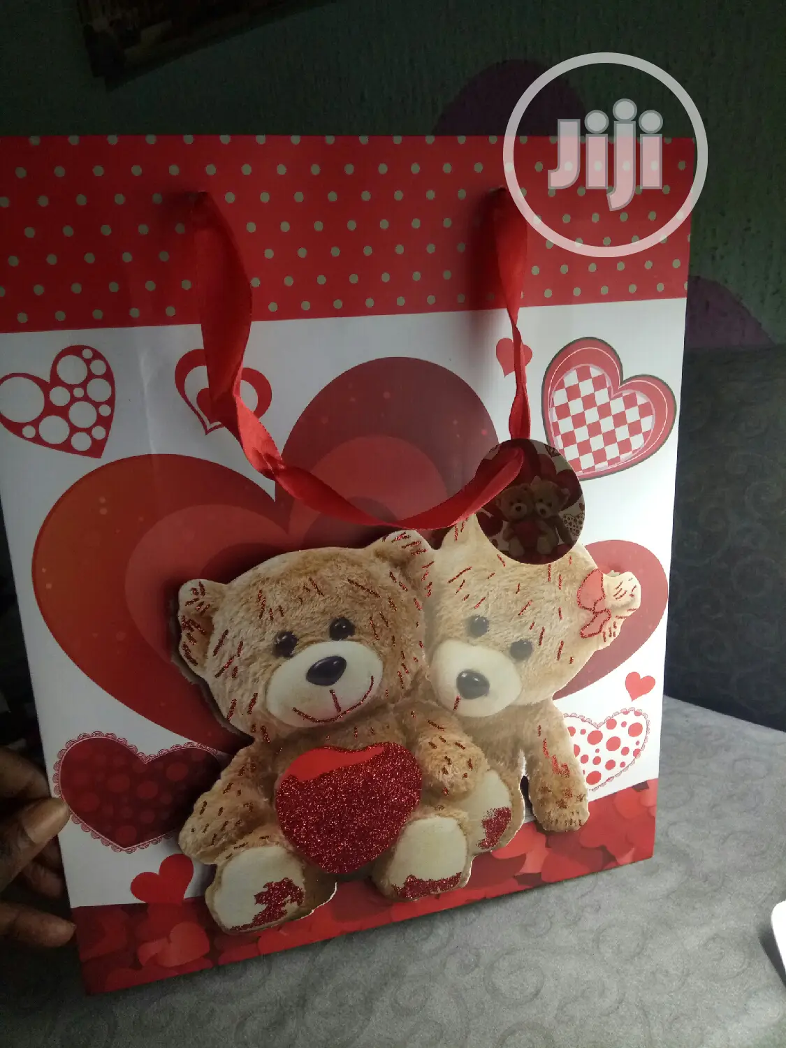 Lovers Package 05 (Rose Flower, Little Basket, Snack, Bag)