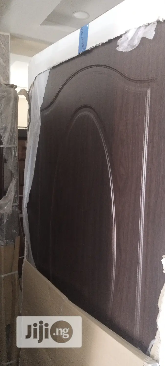 High Quality Wooden Interiors Doors
