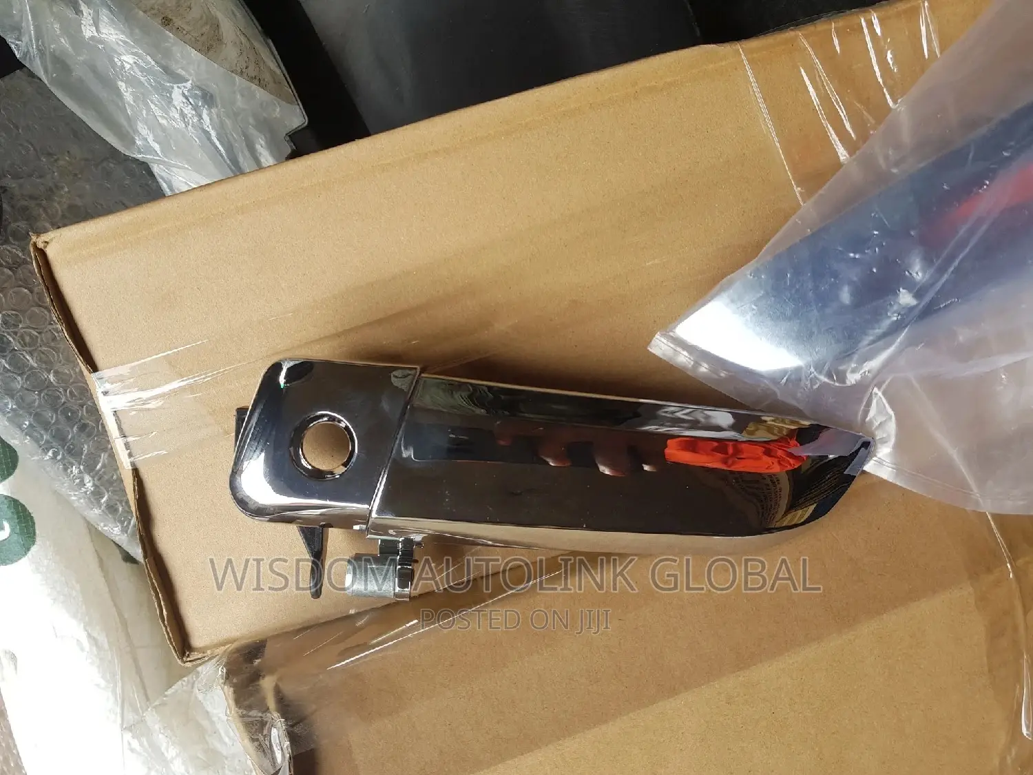 Door Handle/Opener for Toyota Hiace (Hummer Bus) Shiny Type