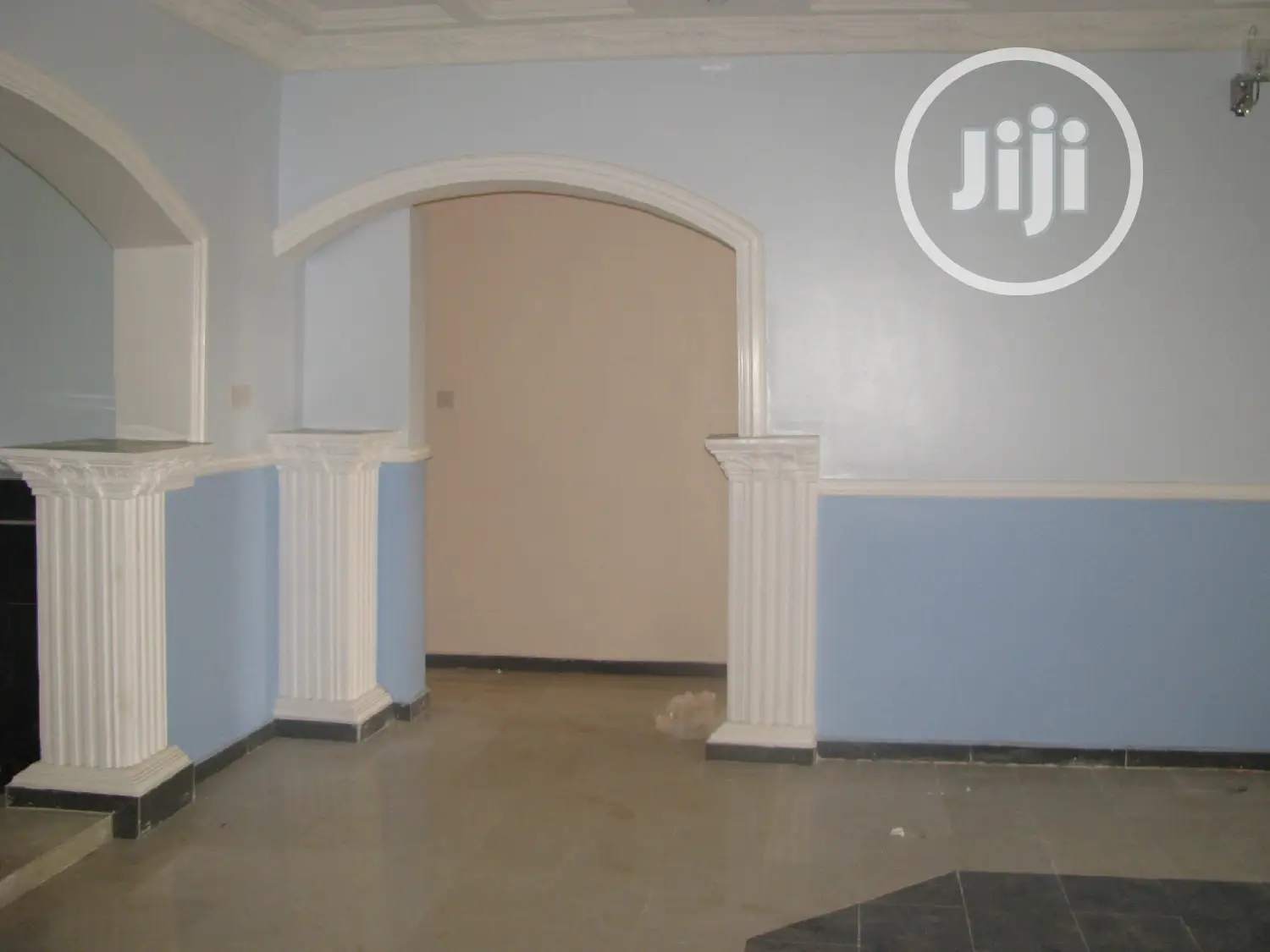 Screeding and Painting