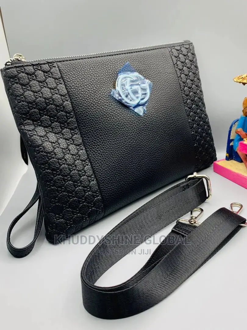 Gucci Clutch Leather Bag for Men