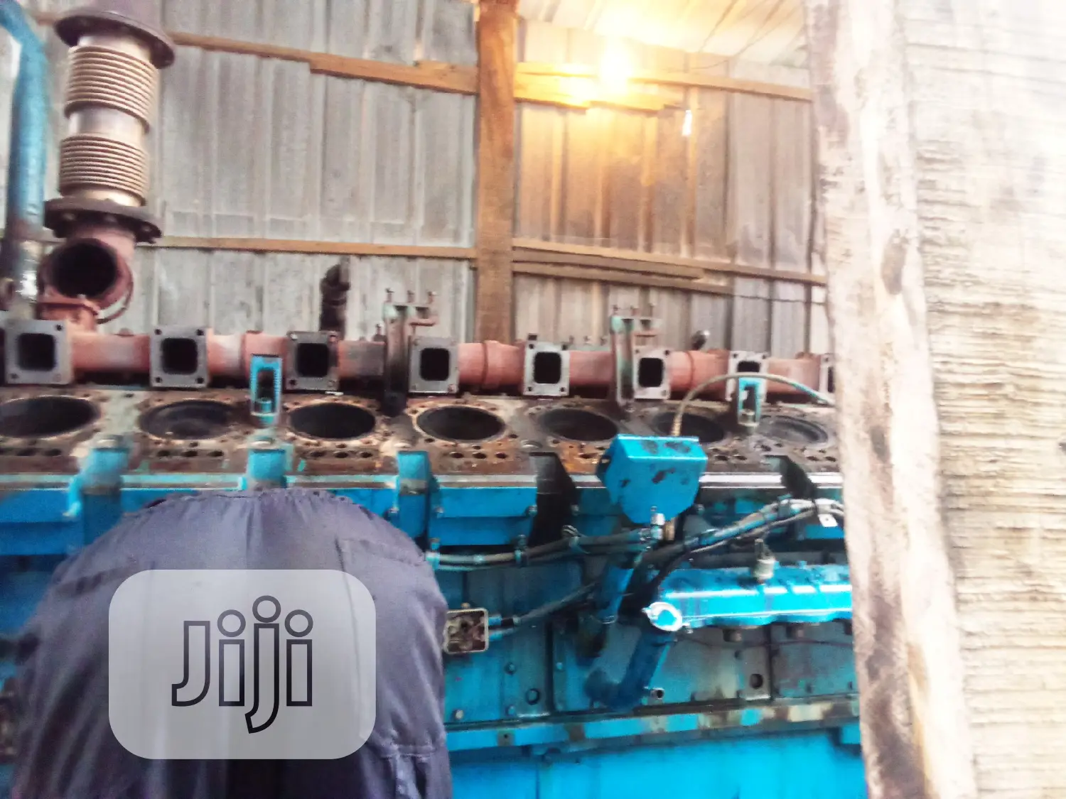 Repair of Heavy Duty Generators Such Cummins Perkins