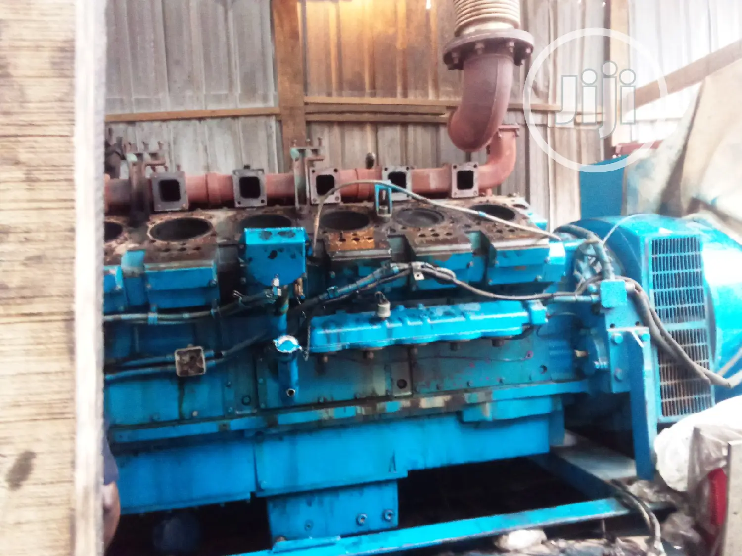 Repair of Heavy Duty Generators Such Cummins Perkins