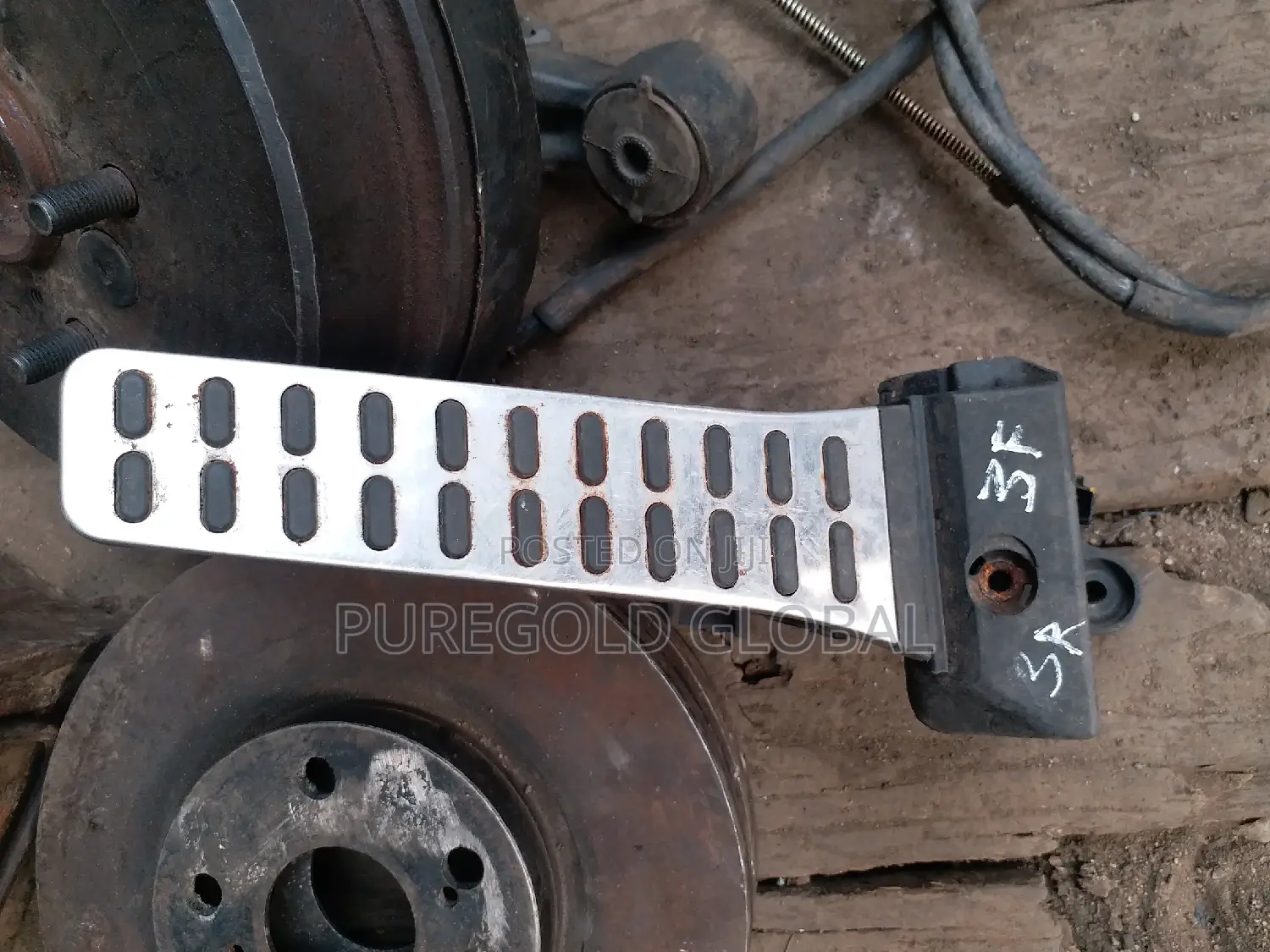 Accelerating Sensor for Hyundai and Kia Products Available.