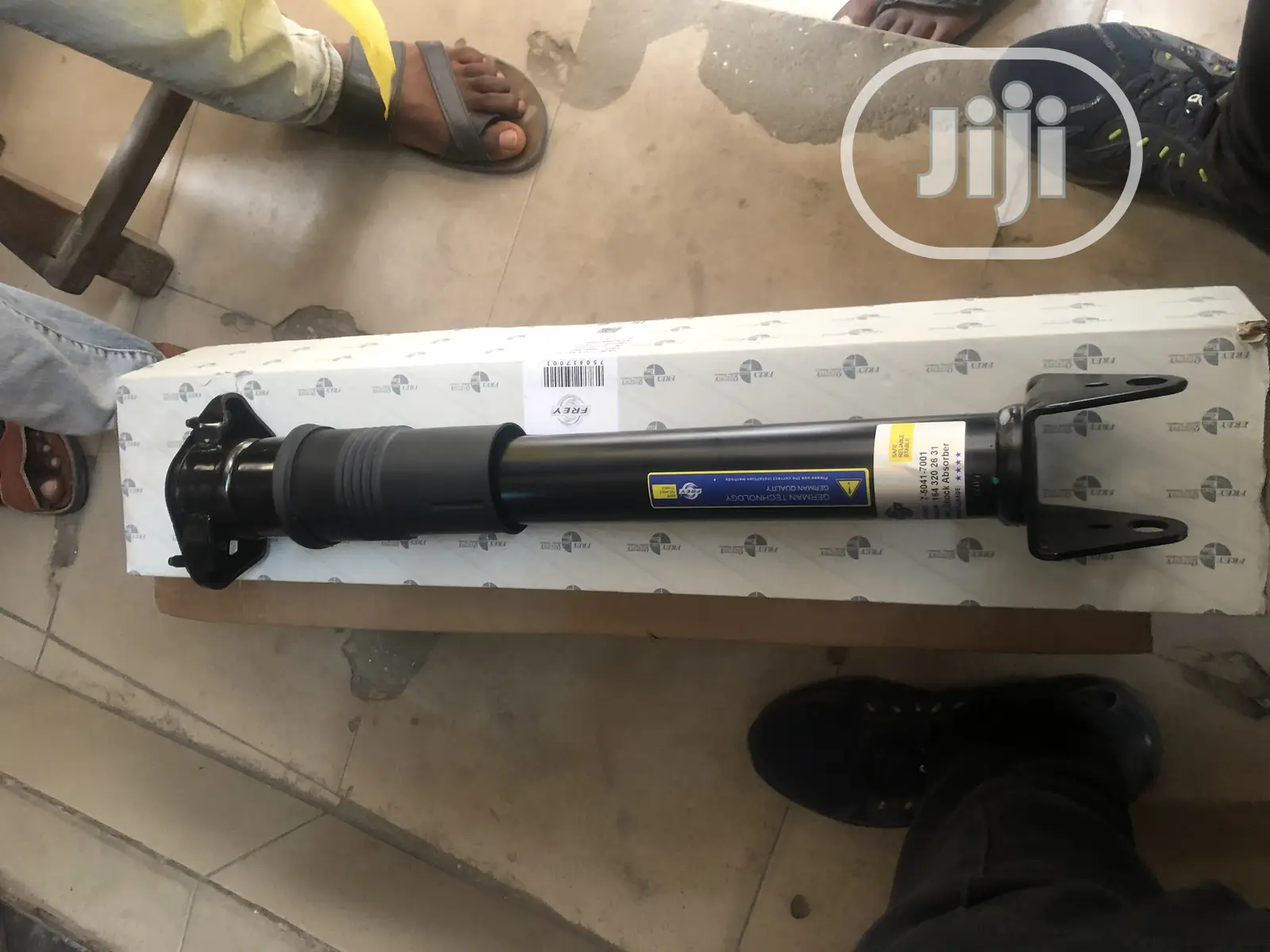 Ml350 Mercedes Benz Shock Absorber W164