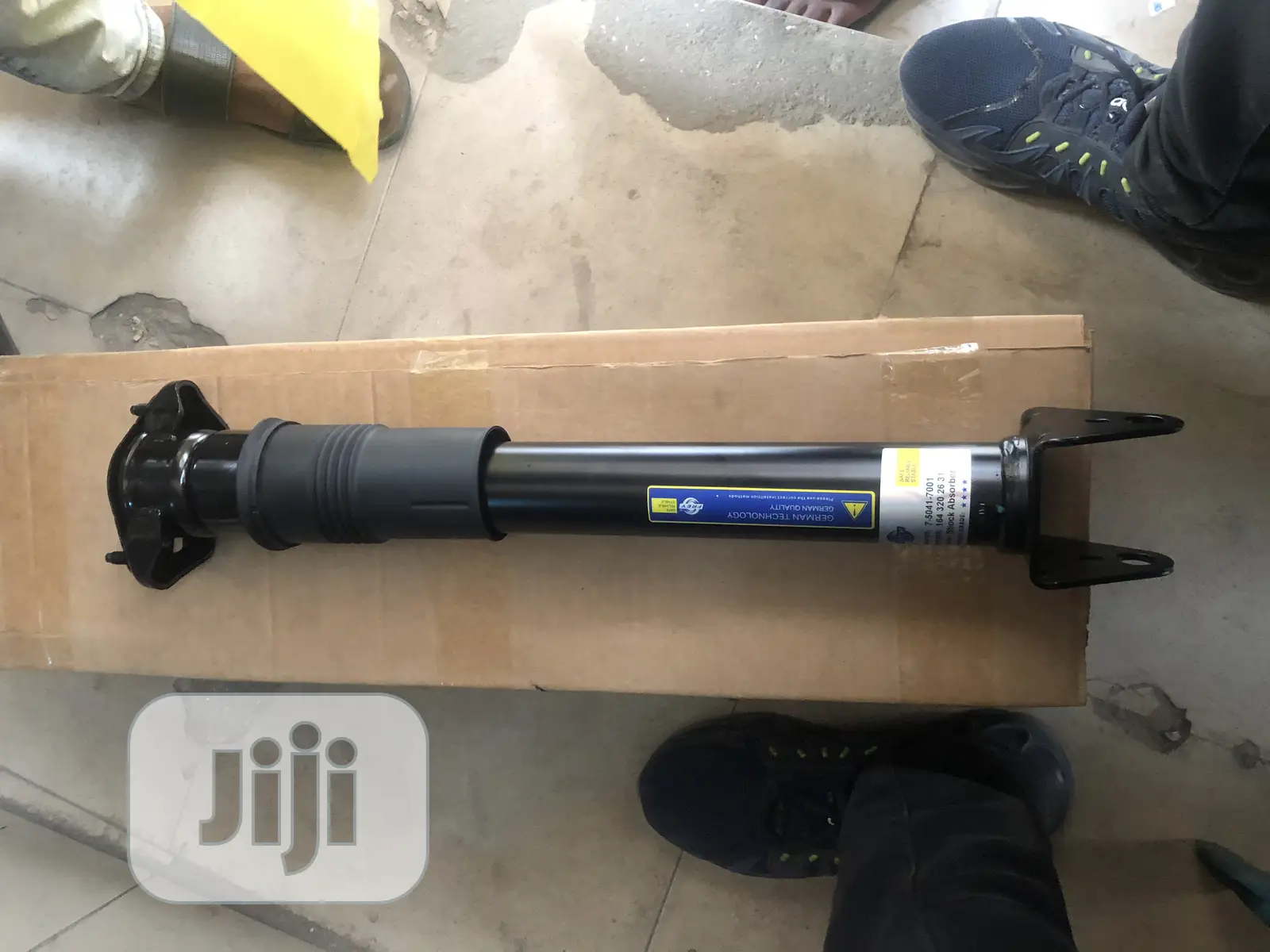 Ml350 Mercedes Benz Shock Absorber W164