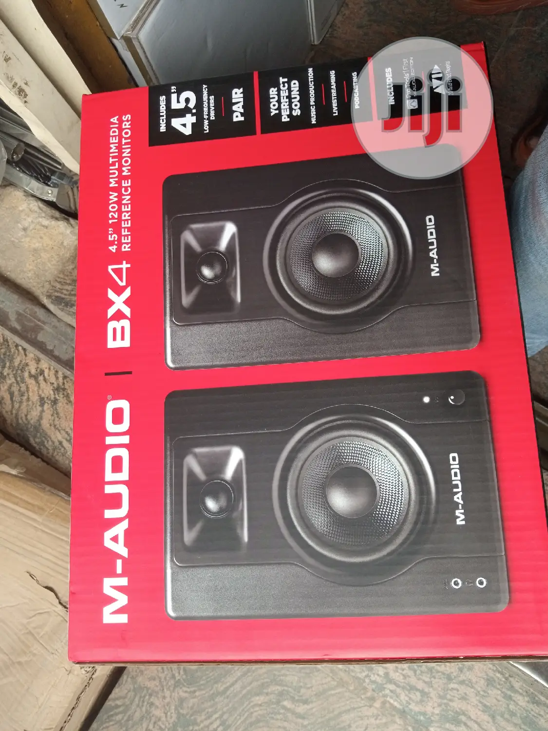 M-Audio BX4 Reference Monitor