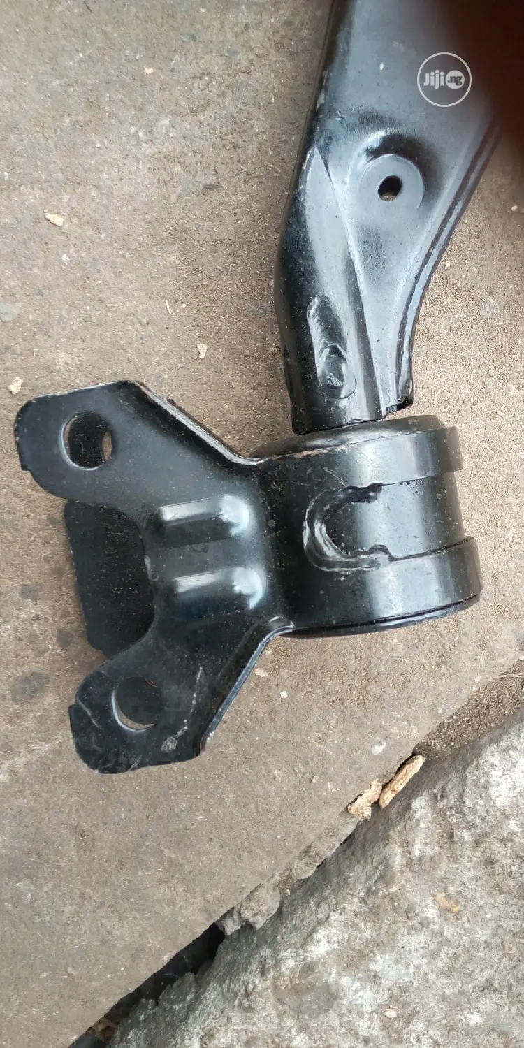 Low Arm Ford Escape/Focus 2013