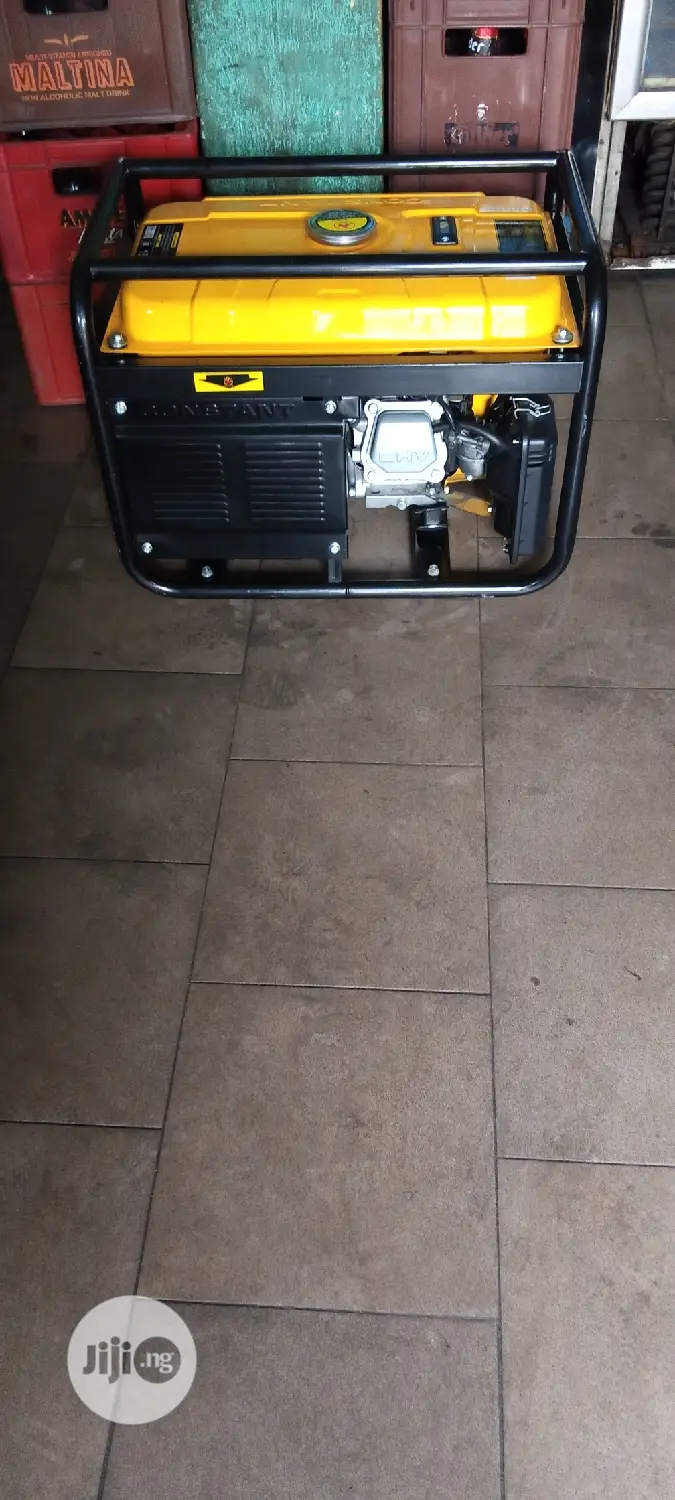 1 Month Old 2.8KVA ELEPAQ SV6800 Copper Generator +D Receipt