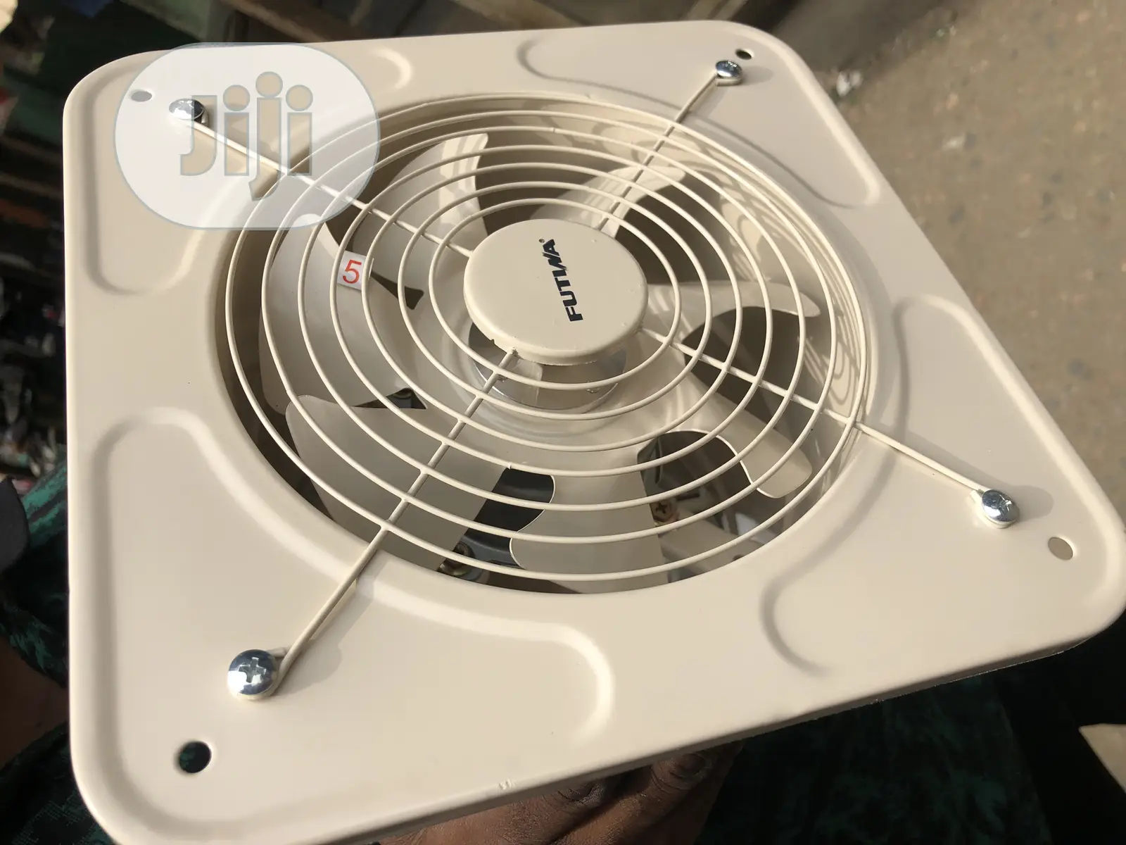 Extractor/ Ventilation Fan