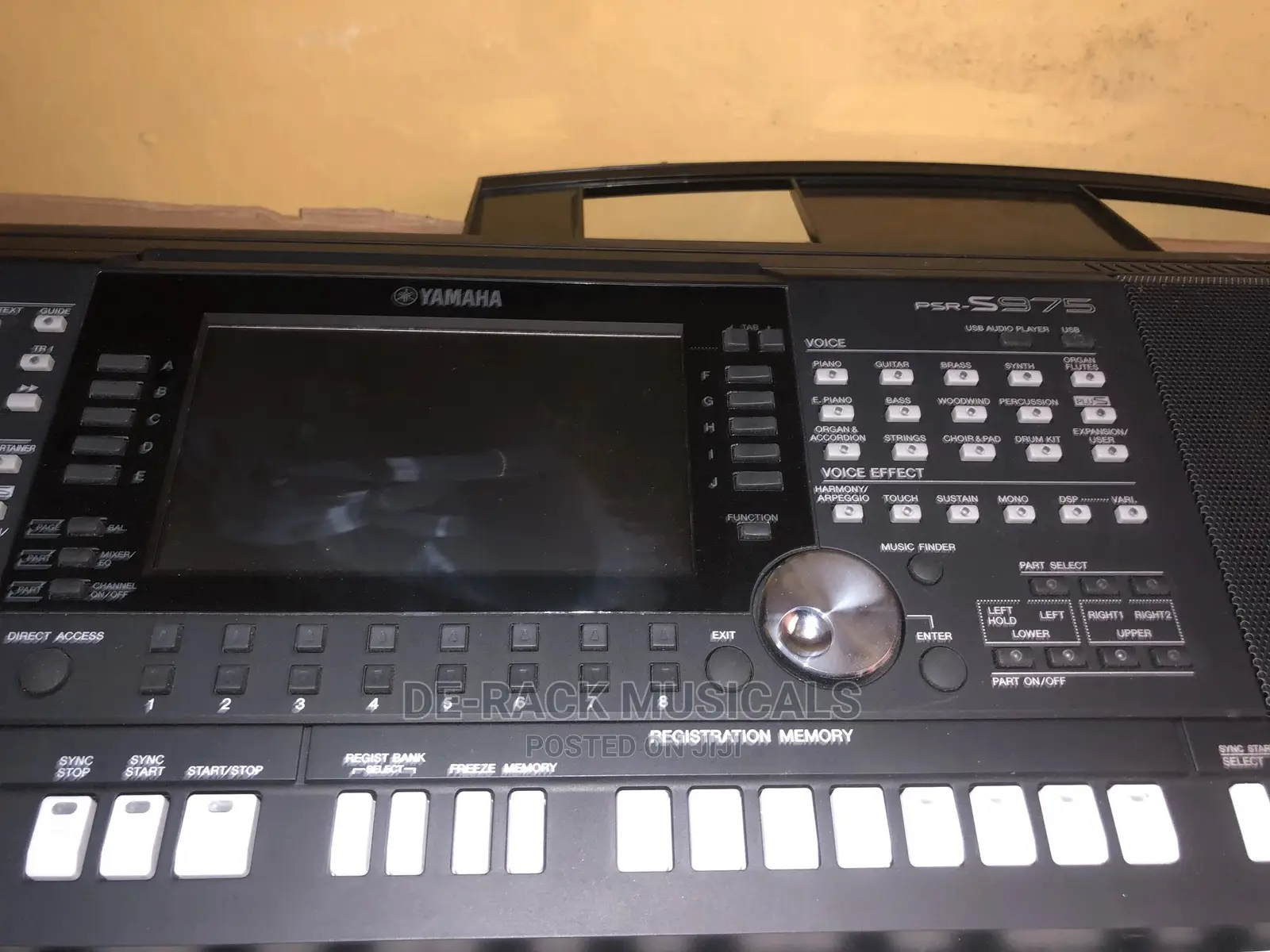 The Best Professional Keyboard Yamaha PSR S975 Model