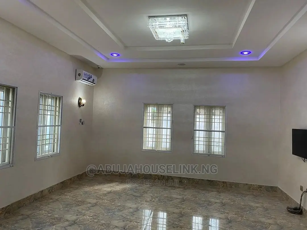 Furnished 5bdrm Duplex in Efab Metropolis, Gwarinpa for sale