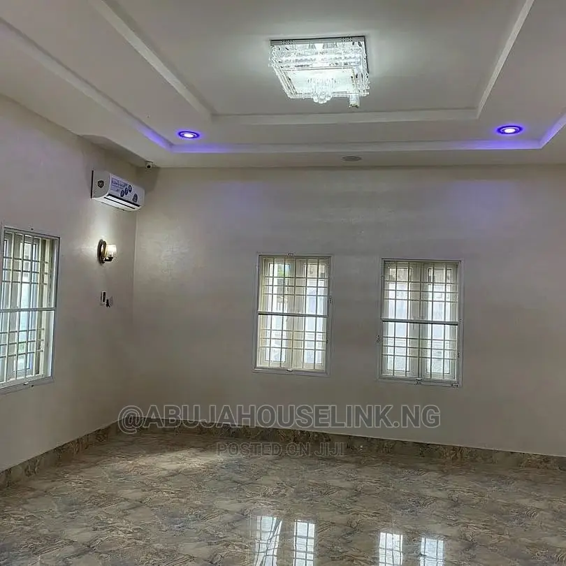 Furnished 5bdrm Duplex in Efab Metropolis, Gwarinpa for sale