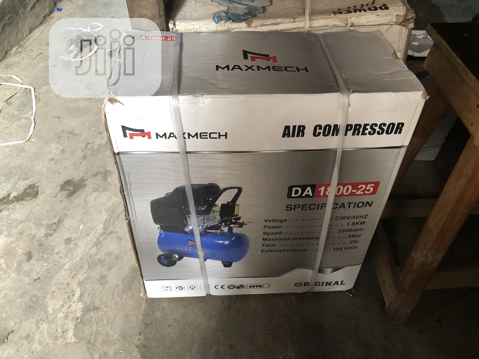 Maxmech Air Compressor 25liters 8bar