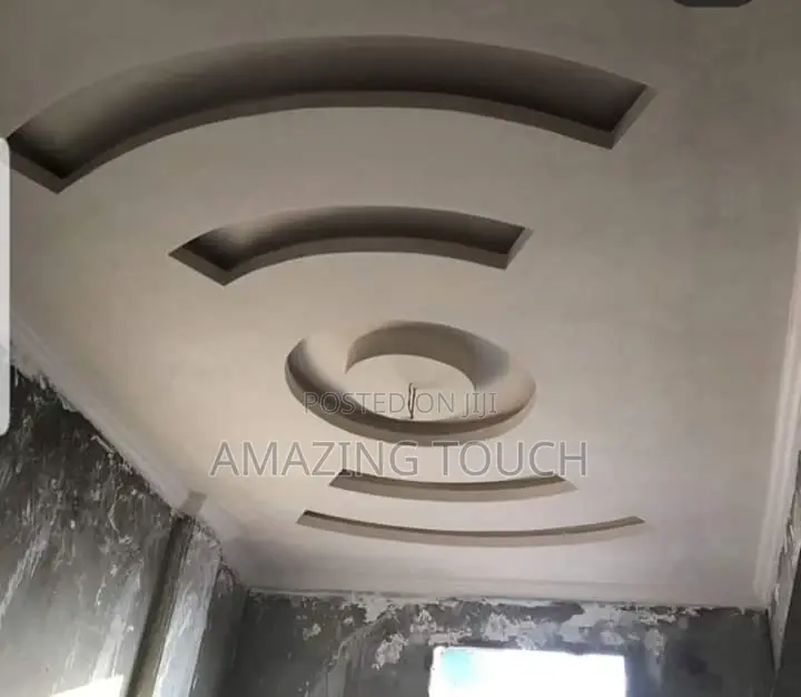 Pop Ceiling And Screeding