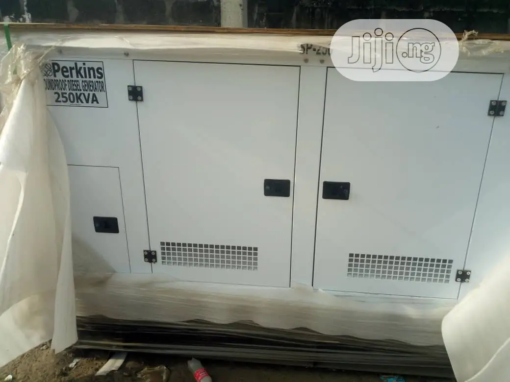 250kva Soundproof Perkins Generator With Stamford Alternator