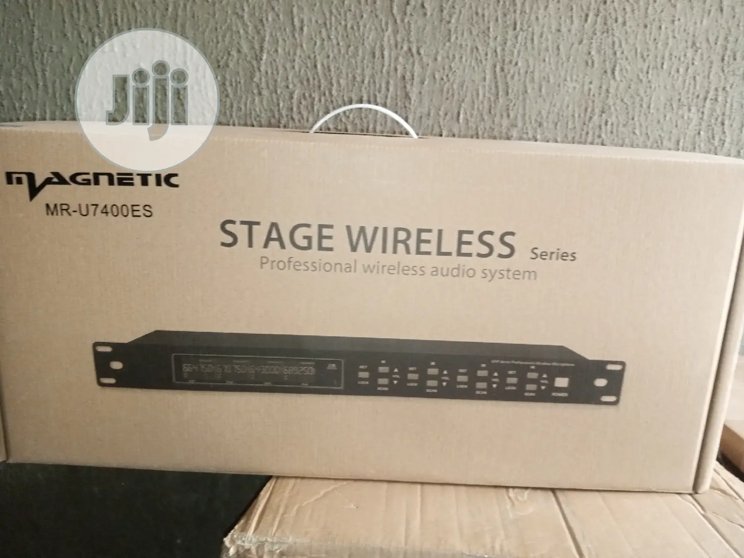 Magnetic Mr-U7400es Stage Professional Wireless Mic