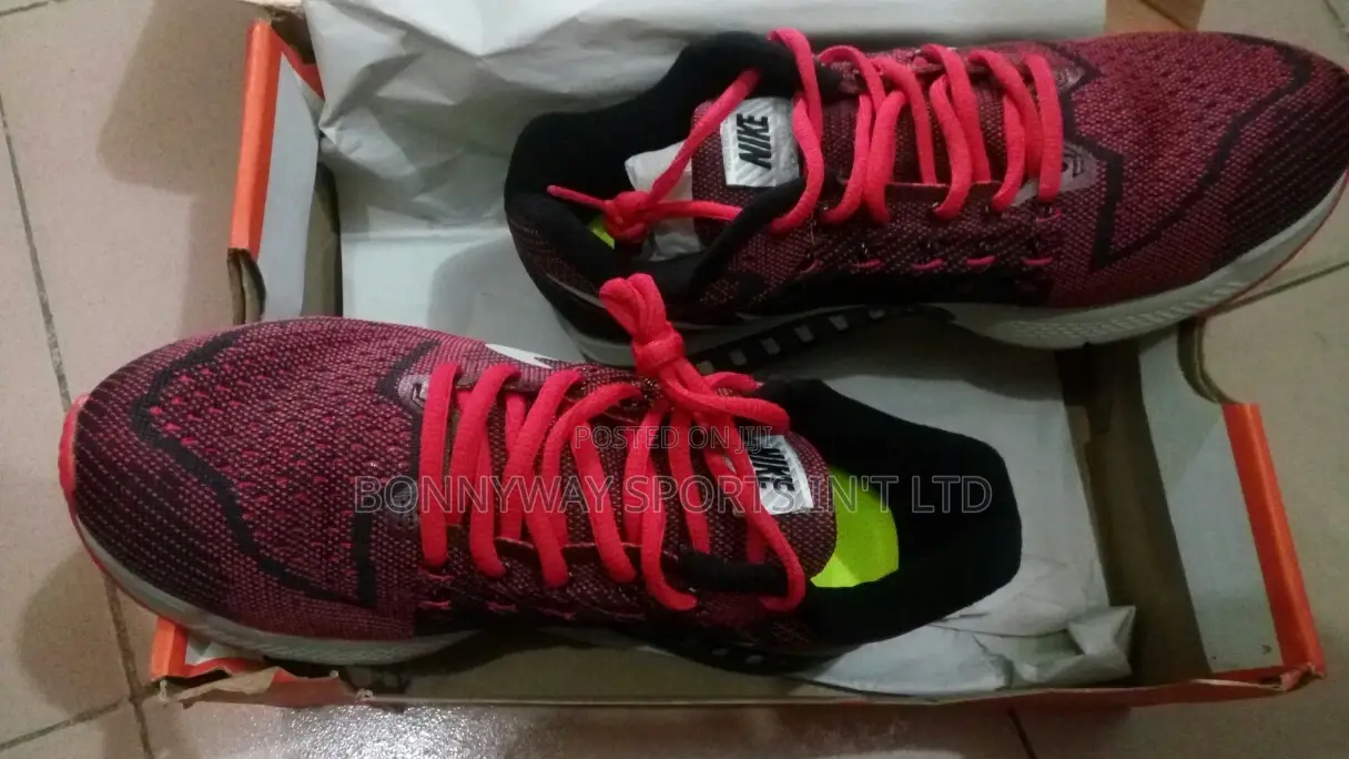 Nike Zoom Structure 18 Jugging Canvas Size 41