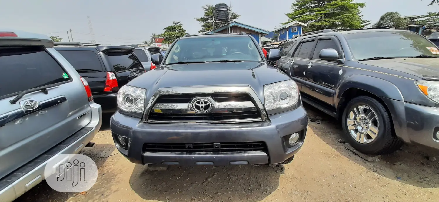 Toyota 4-Runner Limited 4x4 V6 2007 Gray