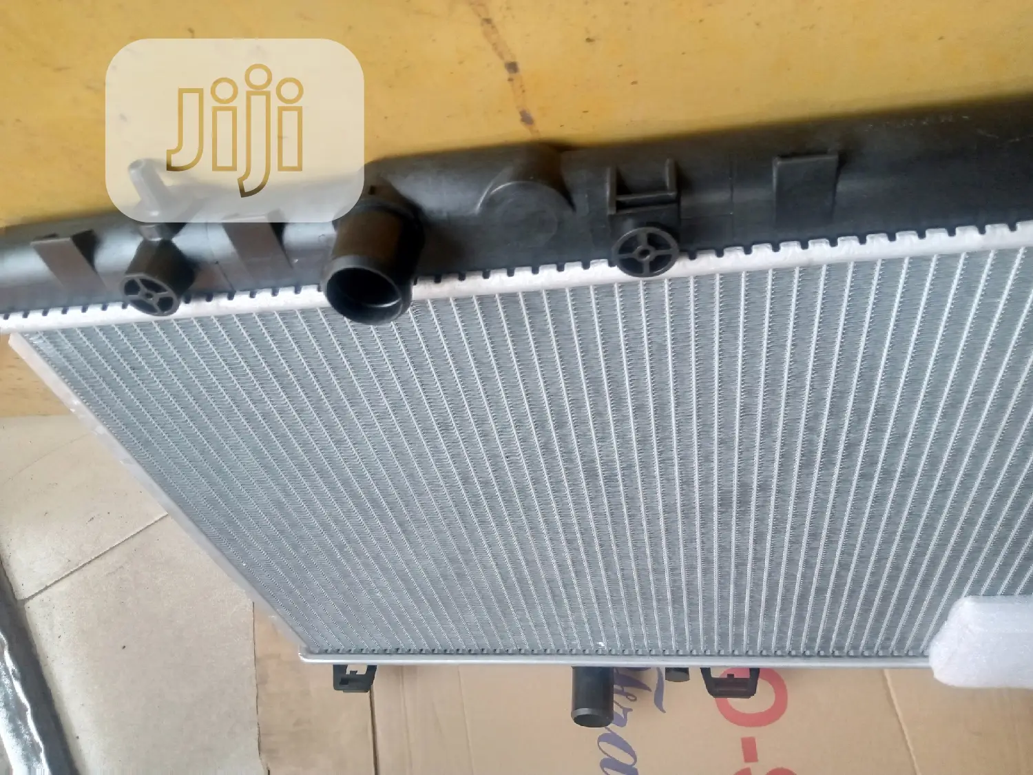 Radiator for Peogout 301