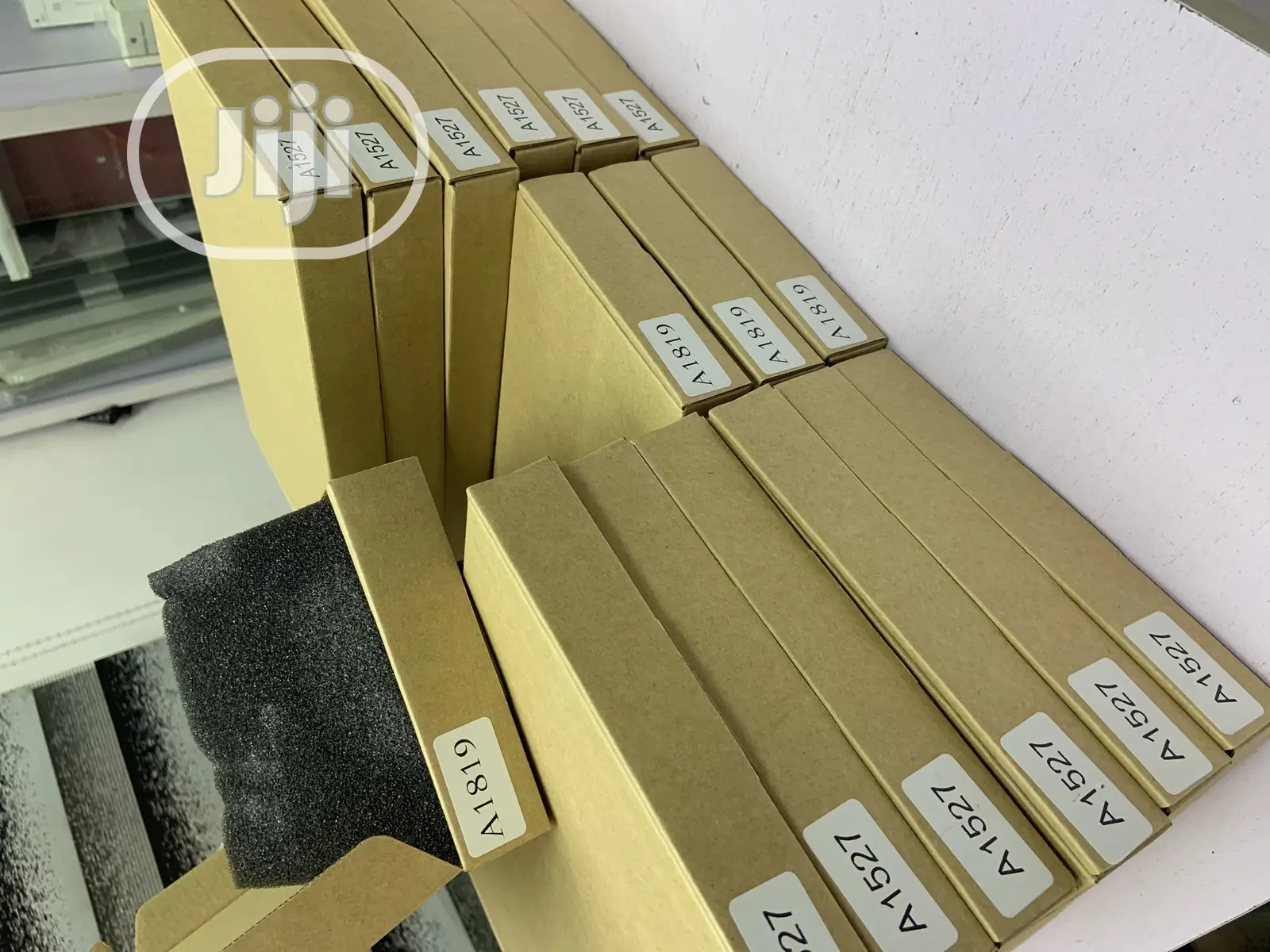 Macbook Batteries