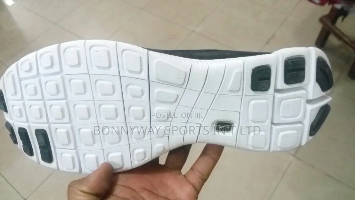 Nike Jugging Canvas