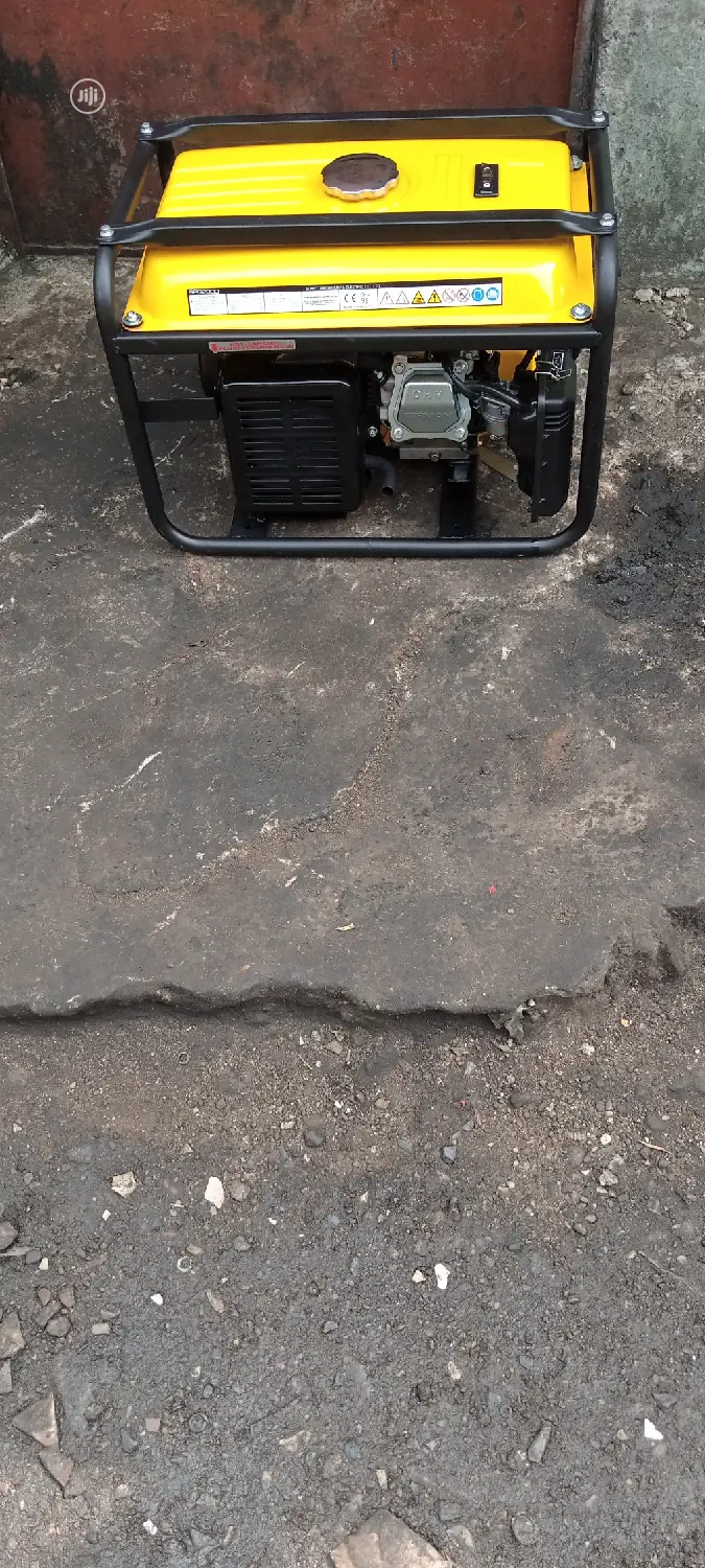 2 Months Old 2.5KVA SUMEC FIRMAN SPG2900 Generator + Receipt