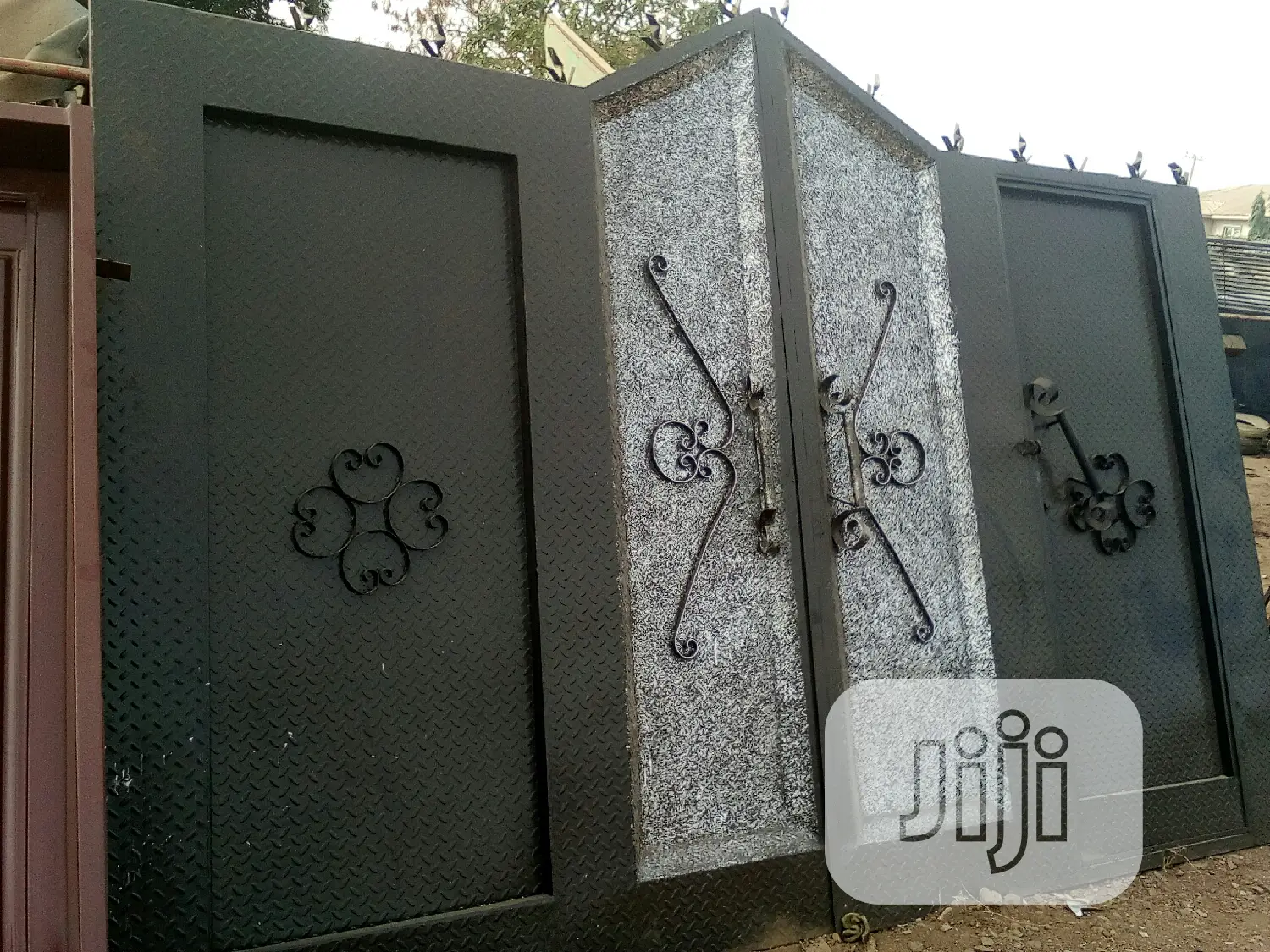 Entrance Iron Gate