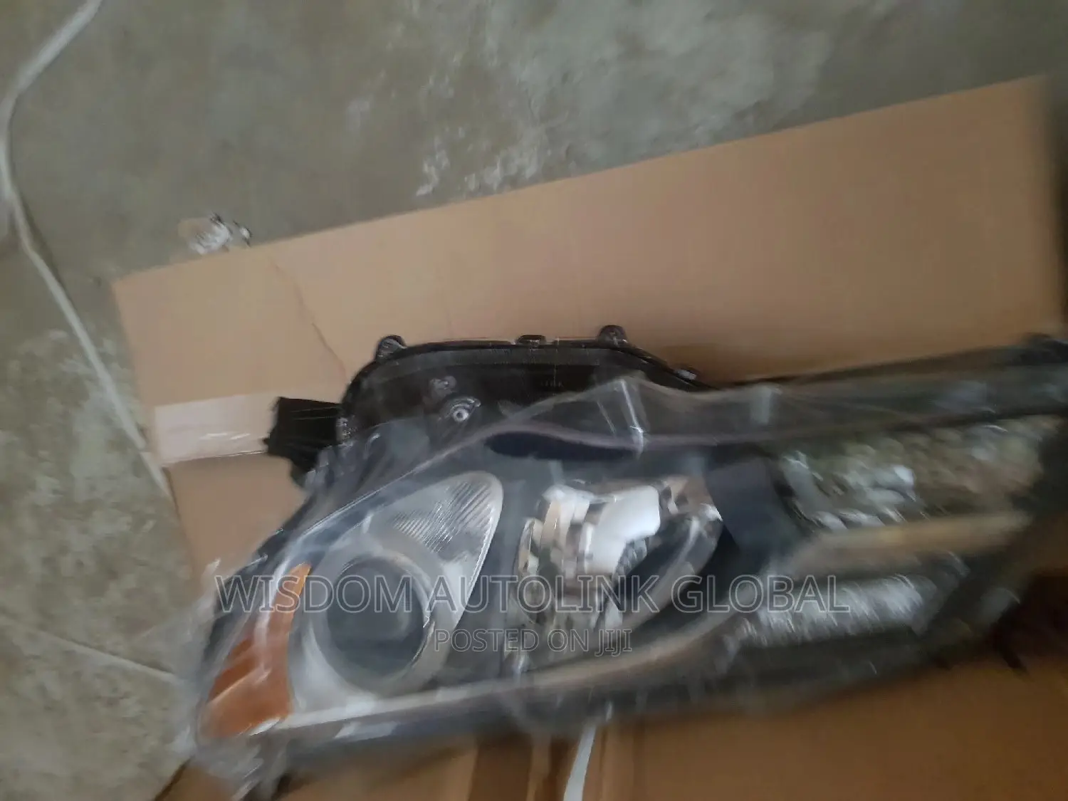 Headlights for Toyota Rav4 2014,2015 Model American Spec