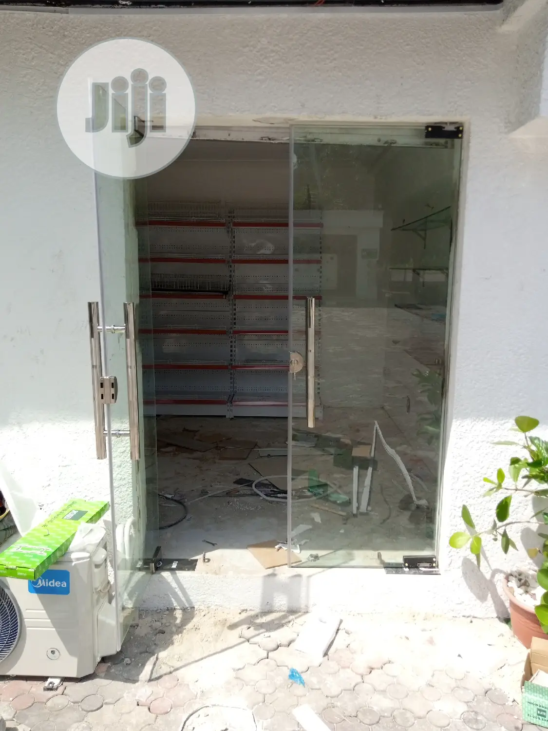 Entrance Glass Door(10mm