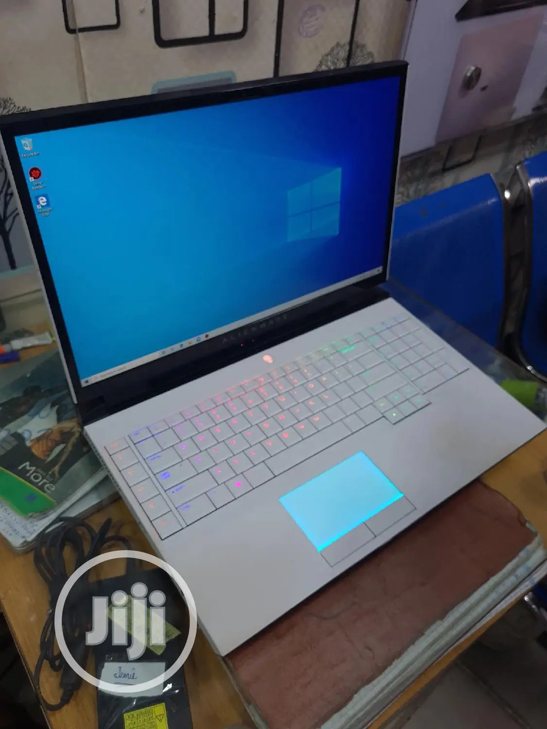 Laptop Alienware Area-51m 16GB Intel Core i7 SSHD (Hybrid) 1.5T
