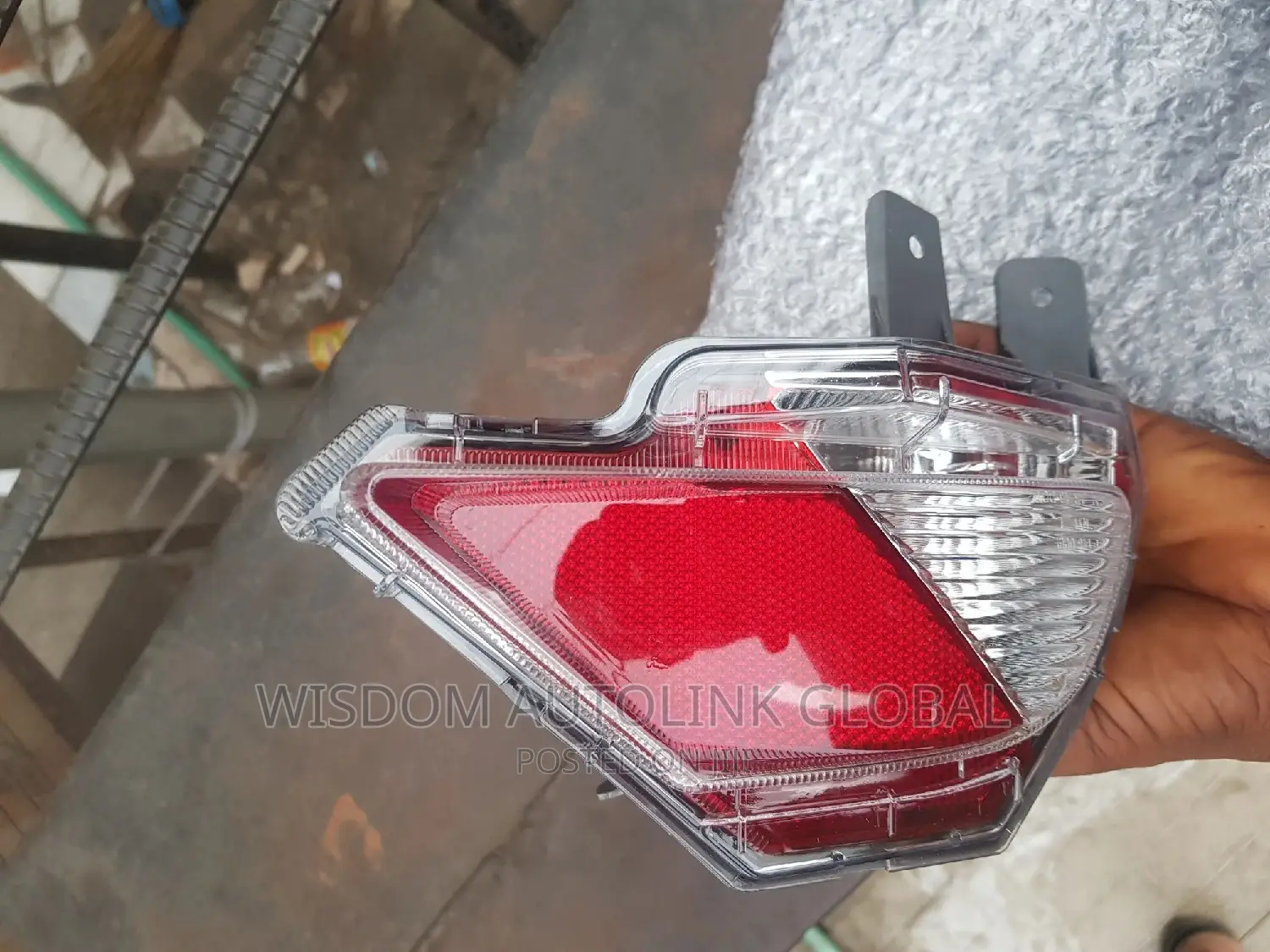 Rear Bumper Reflectors for Toyota Rav4 2016,2017 Model
