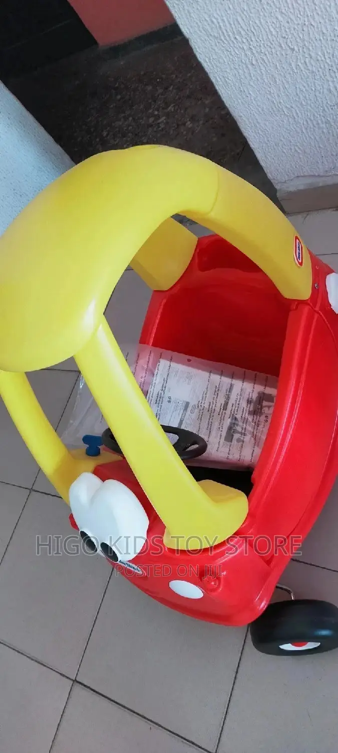 Children Play Car