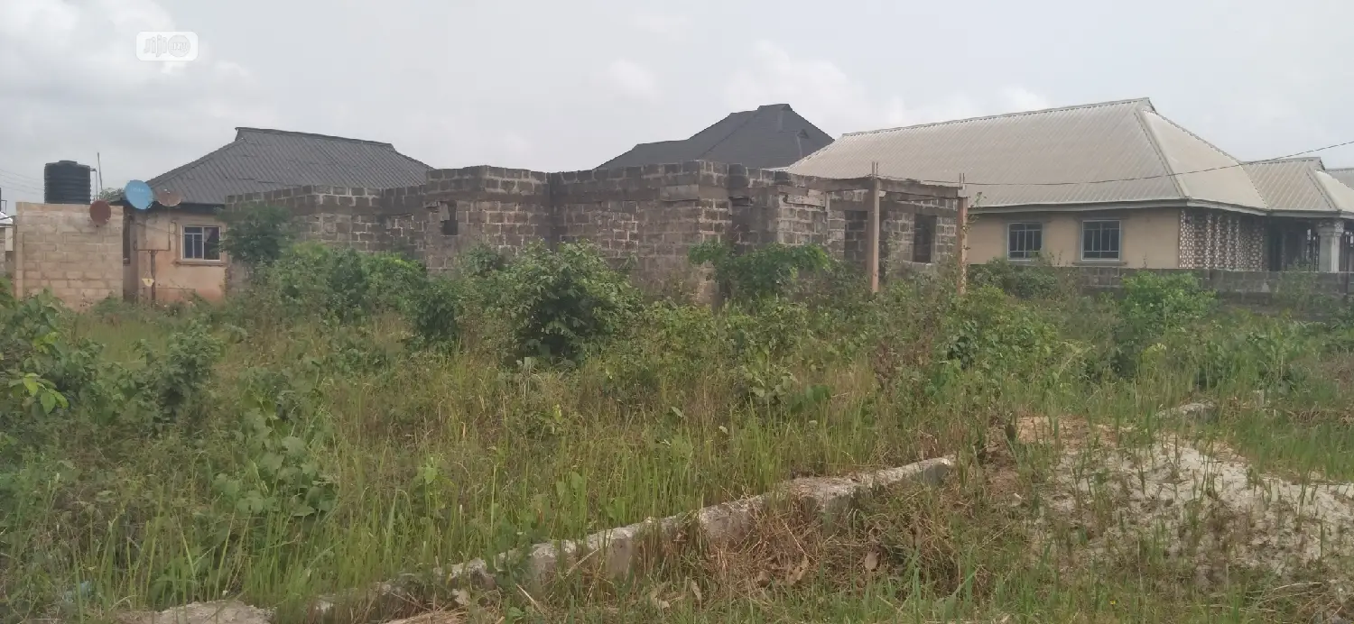 4bdrm Bungalow in Benin City for sale