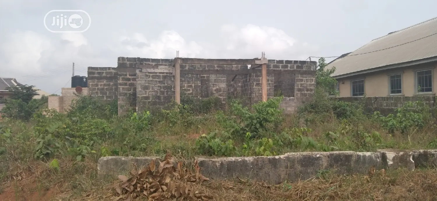 4bdrm Bungalow in Benin City for sale