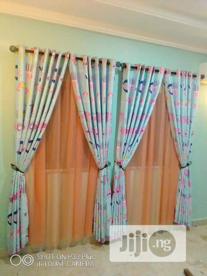 Home Curtain Interior