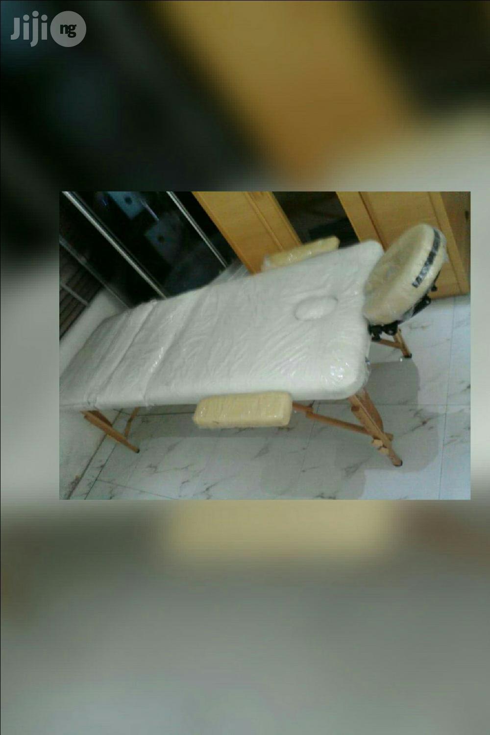 Massage Bed (Manual)