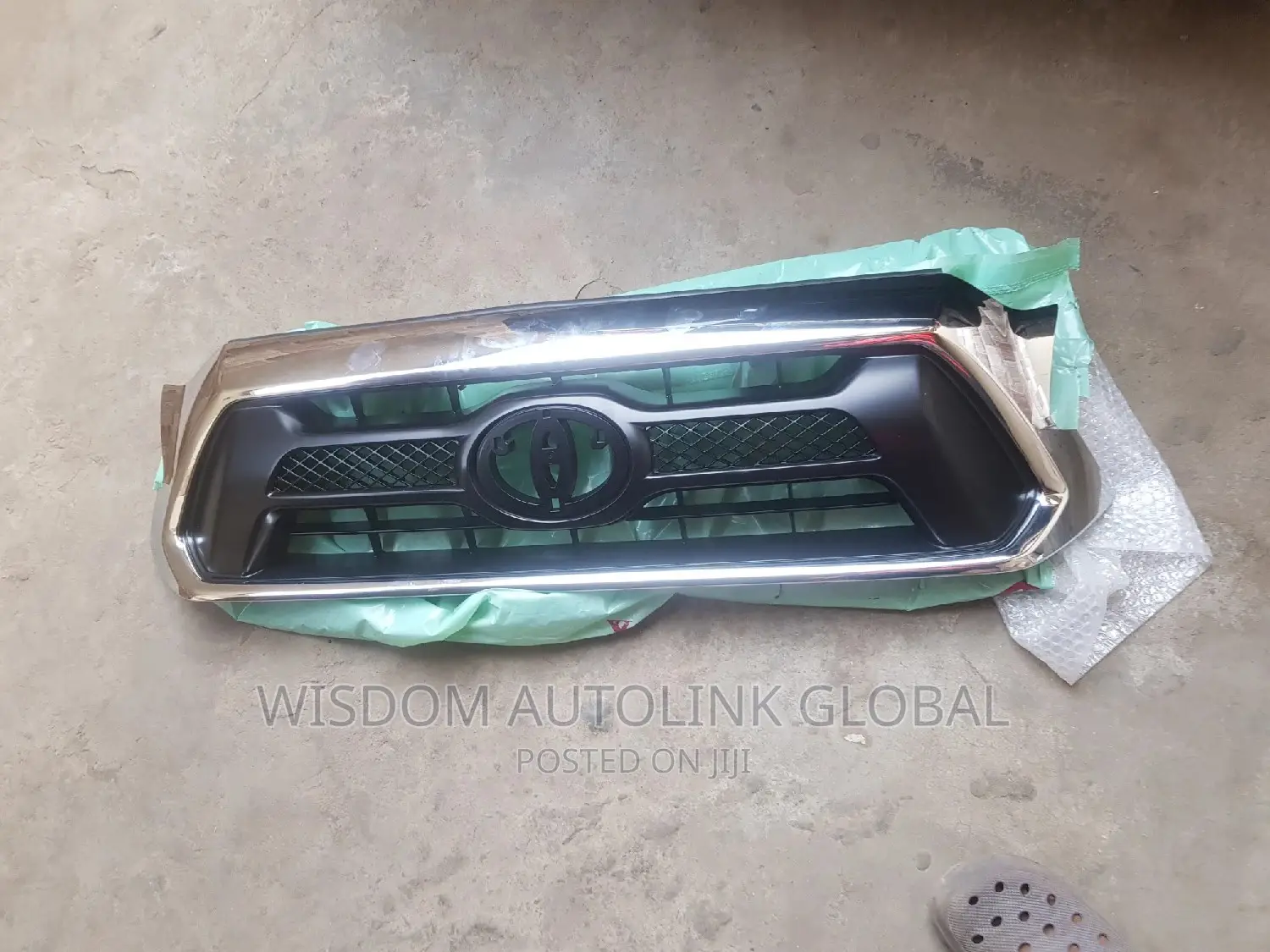 Front Grill For Toyota Tacoma 2012,2013,2014