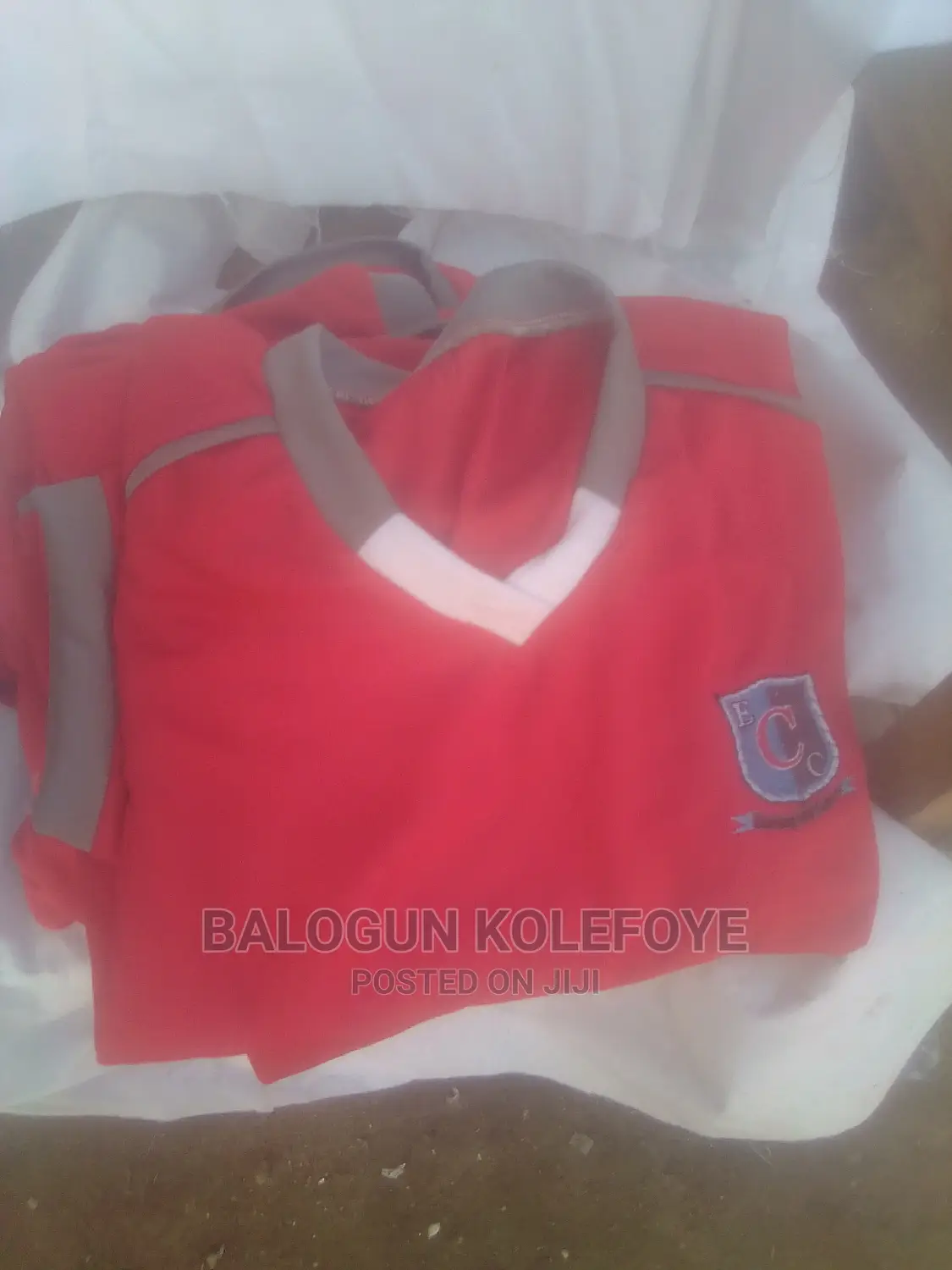 Customised Polo or Sport Wears for Schools