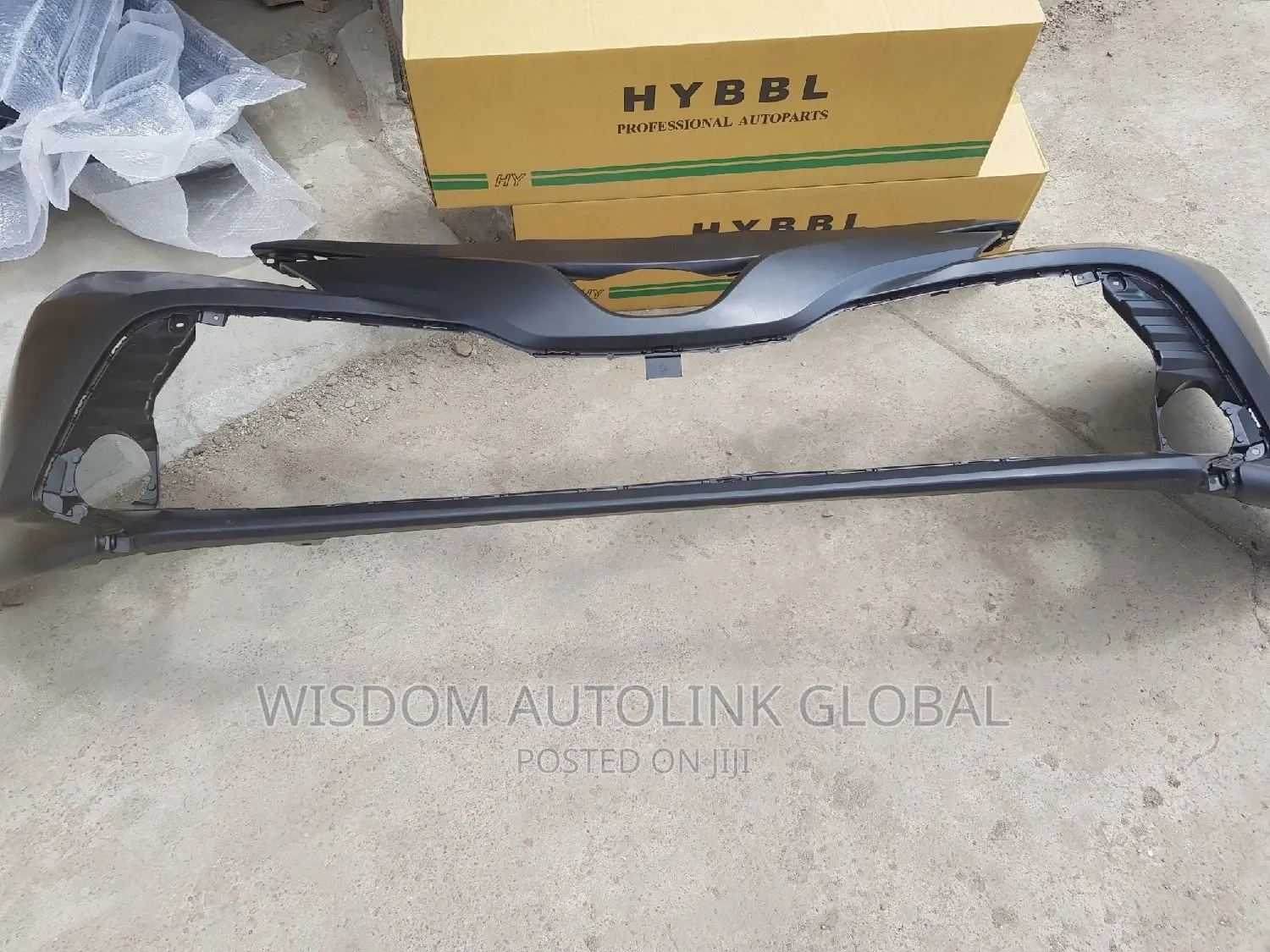Front Bumper For Toyota Camry 2018,2019 Model L.E