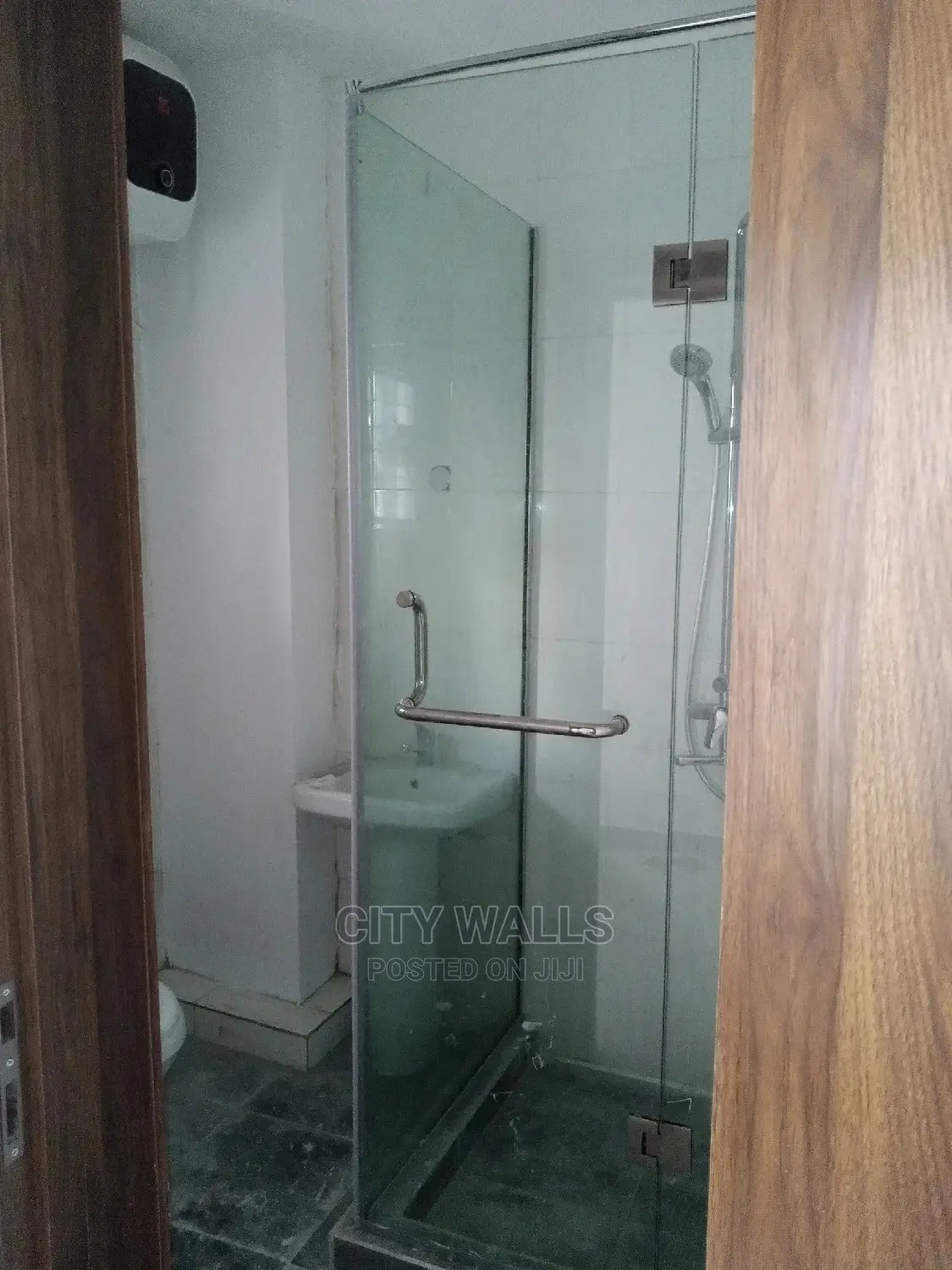 3bdrm Block of Flats in Ikate for rent