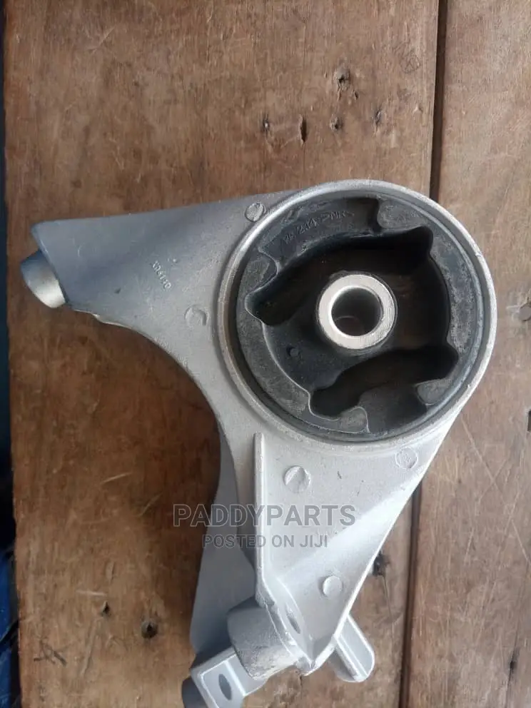 Chevrolet Captiva Engine Mount/ Seat