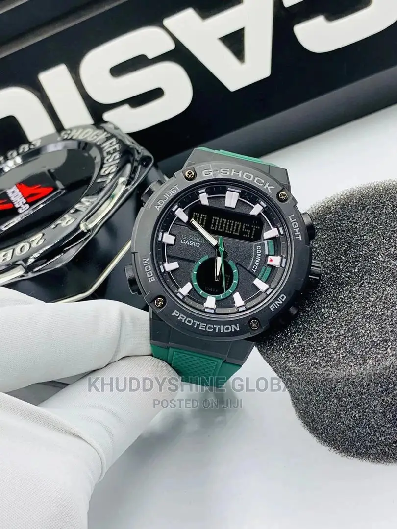Casio G Shock Men's Analog/Digital Wold Resin Strap Watch