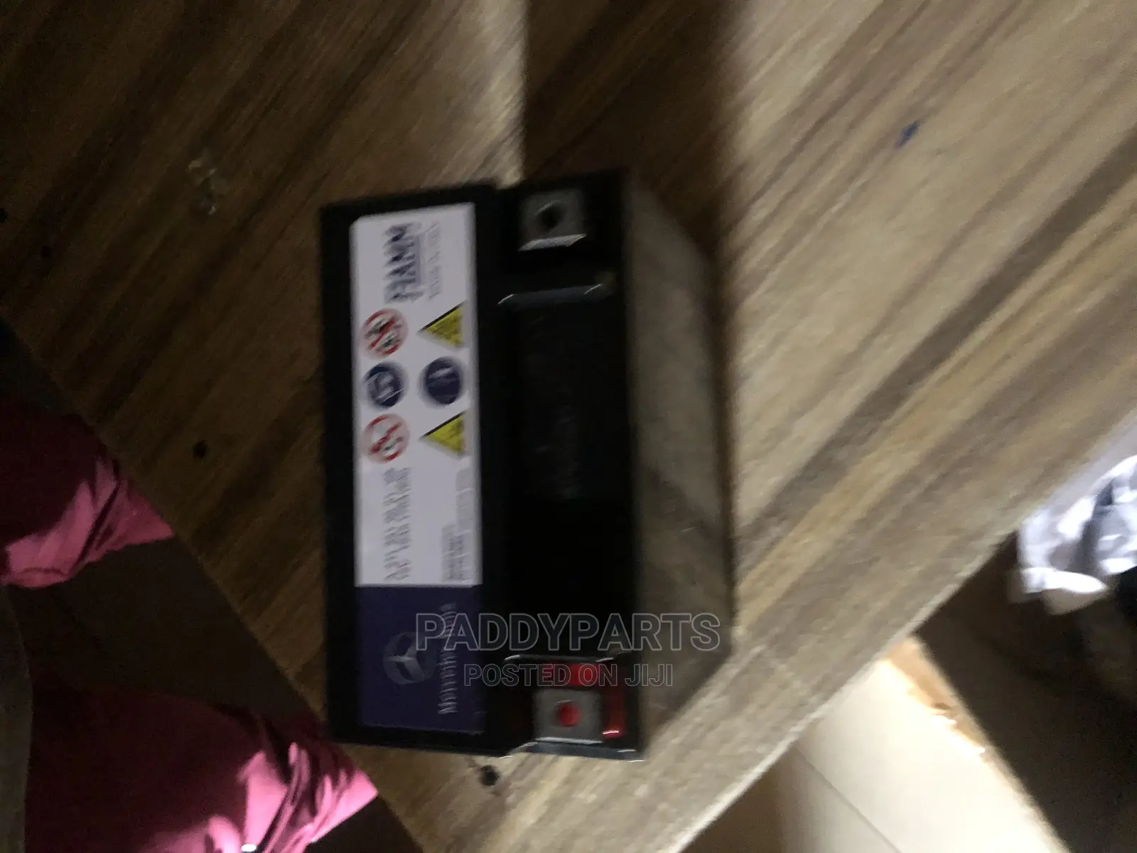 Mercedes Benz Auxiliary Battery