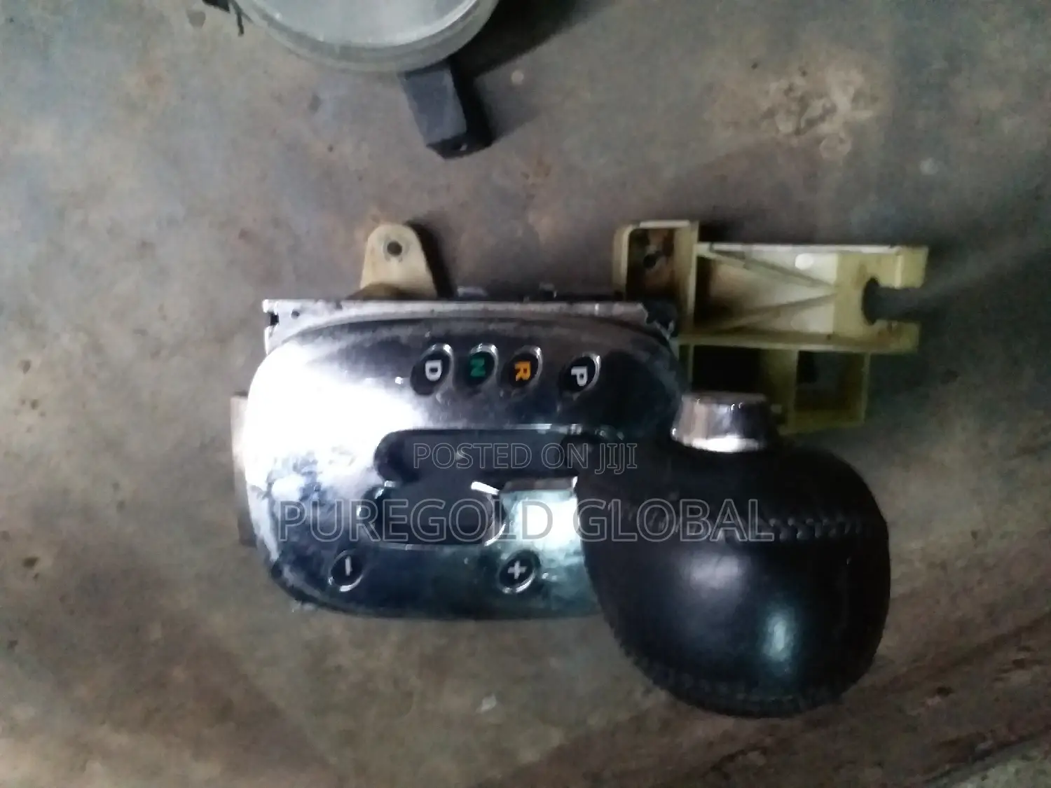 Hyundai Santafe 2003 Model Shift Knob