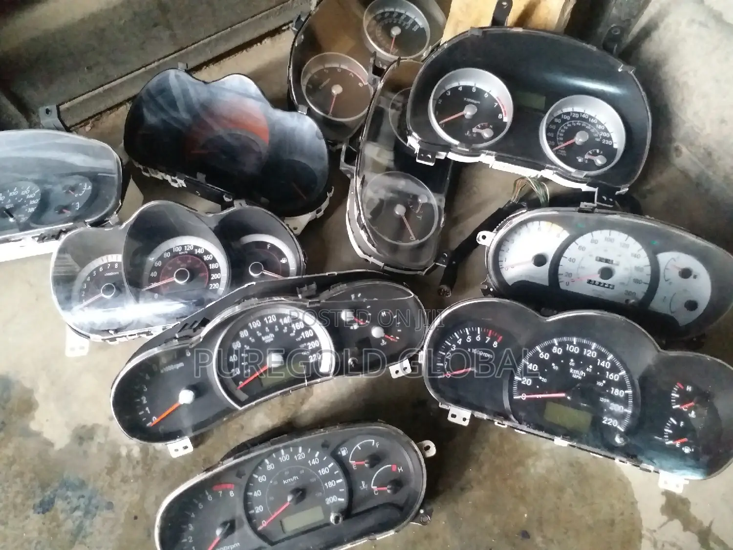 Hyundai and Kia Speedometer Clocks.