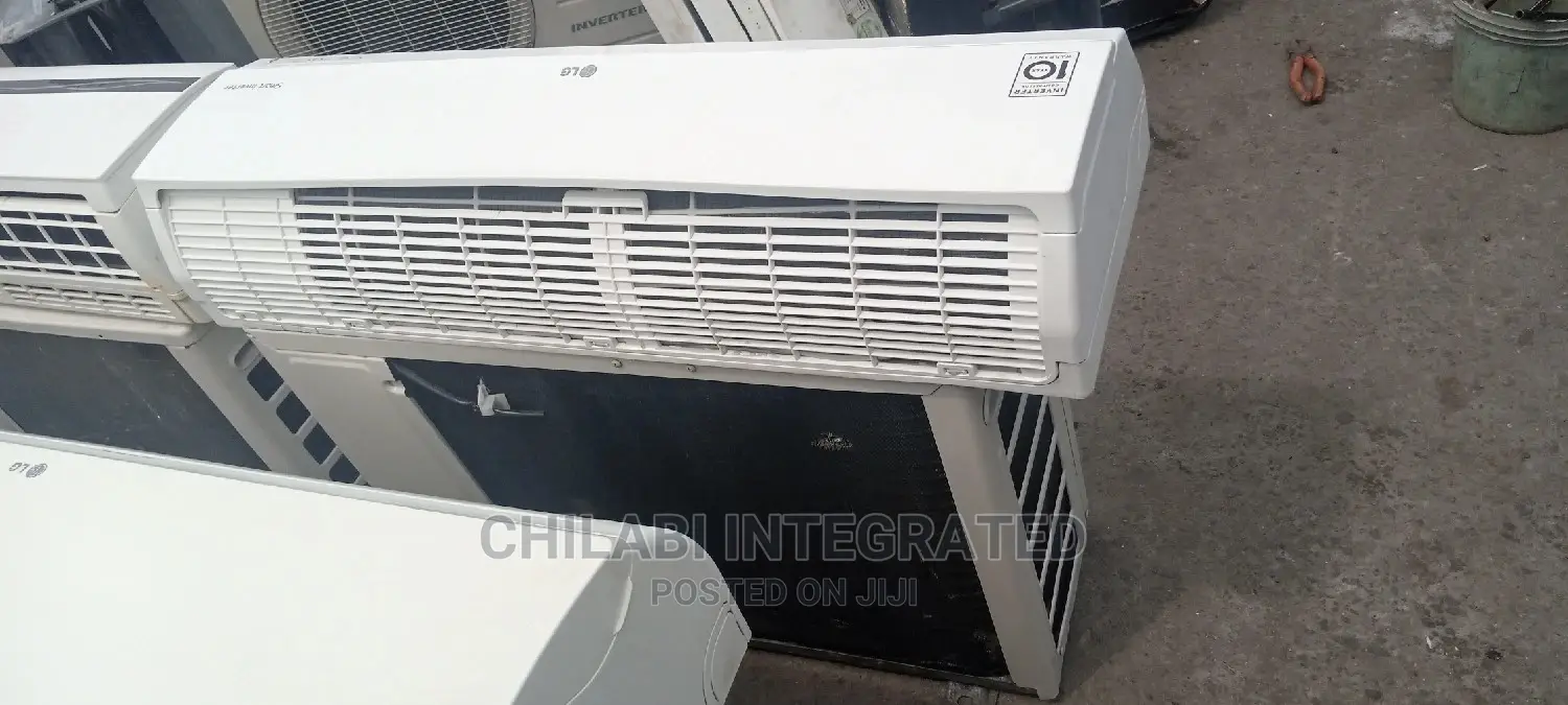 2 Month Old Semi New Smart Inverter 1.5hp LG Air Conditioner