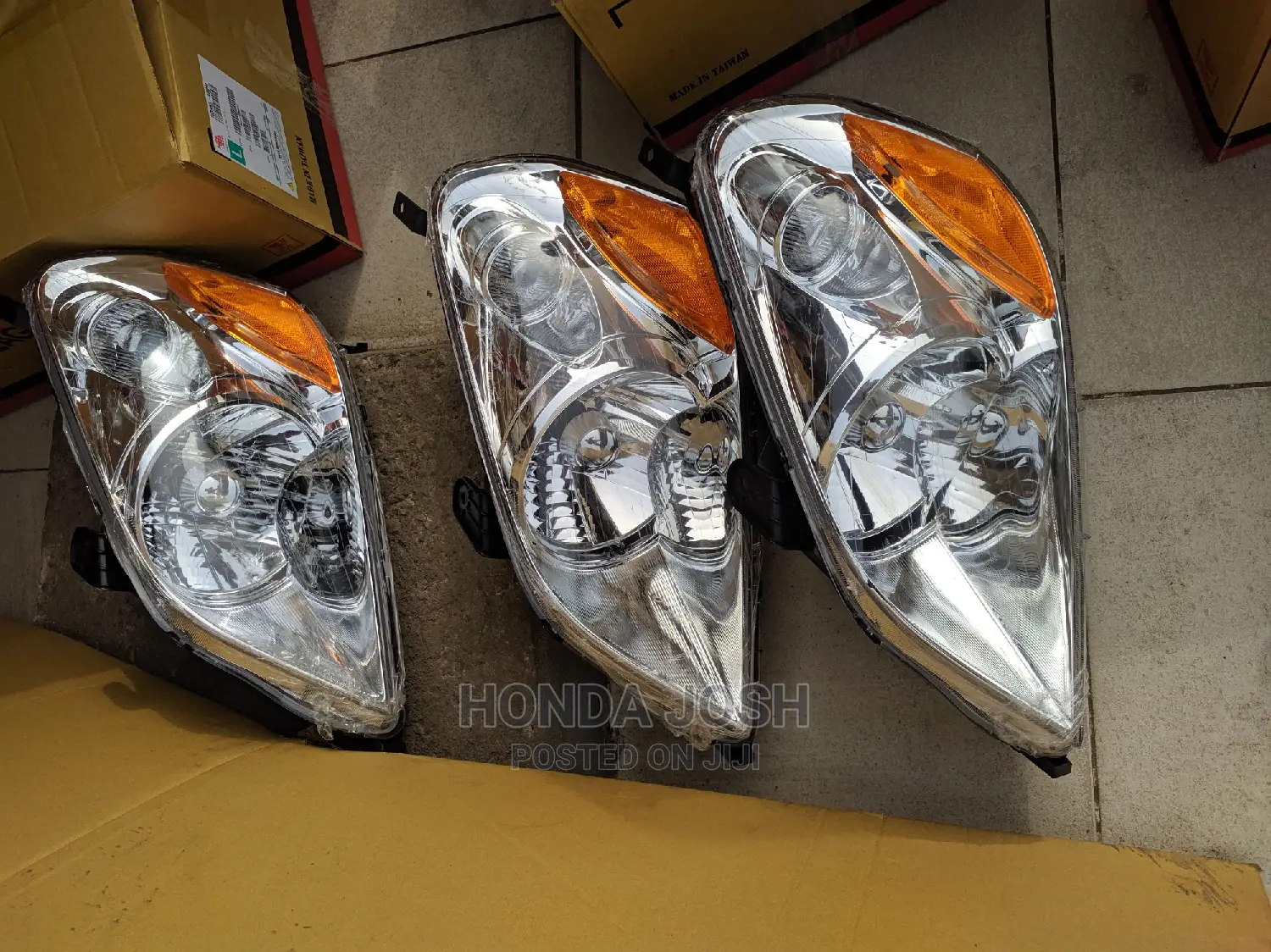 Headlights 2003 to 2005 Model Honda Pilot