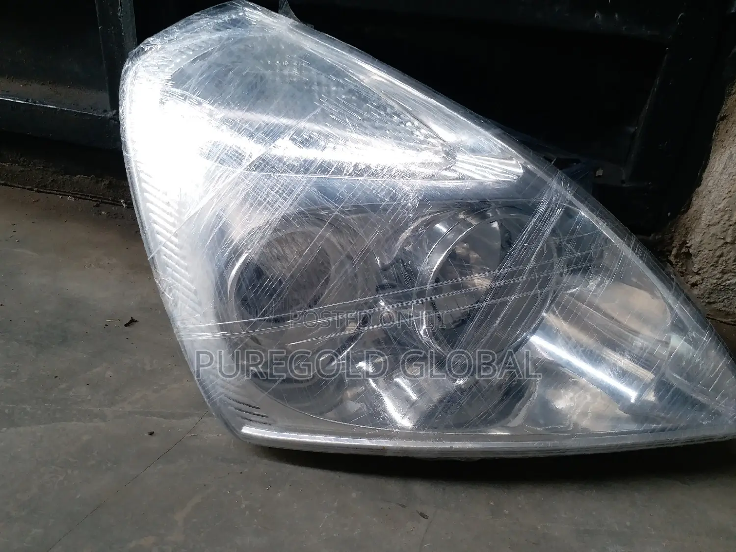 Headlamp for Sedona Kia 2007 Model